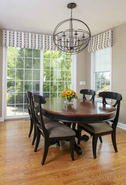 Dinette With Faux Roman Shades